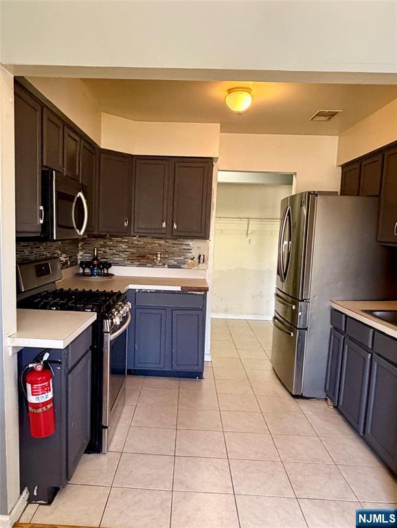 539 Union Avenue #11