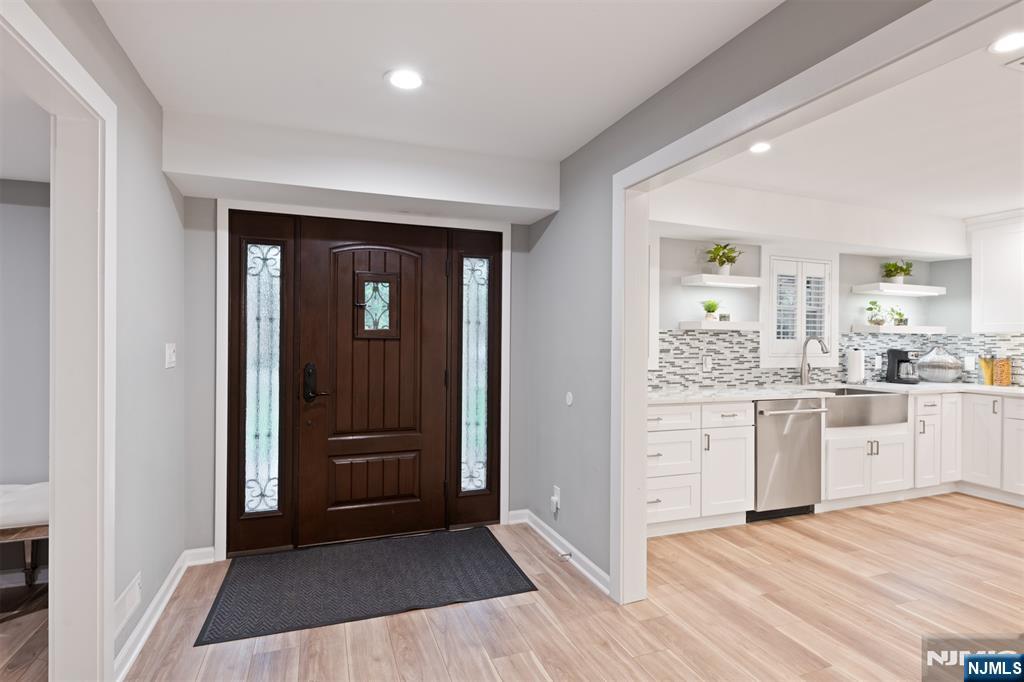 Homes for sale in River Vale, NJ | 276 River Dr, River Vale, NJ 07675 | MLS# 25040676