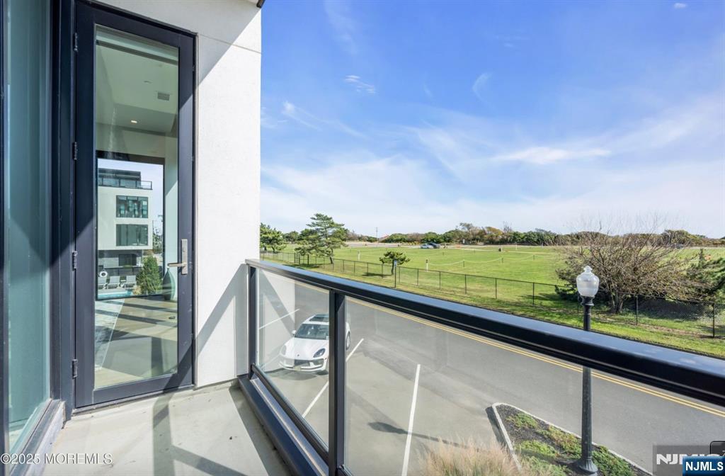 200 N Ocean Avenue UNIT 13, Long Branch, NJ, 07740