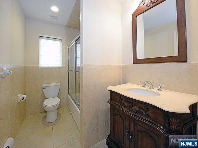 209C 8th — photo 11