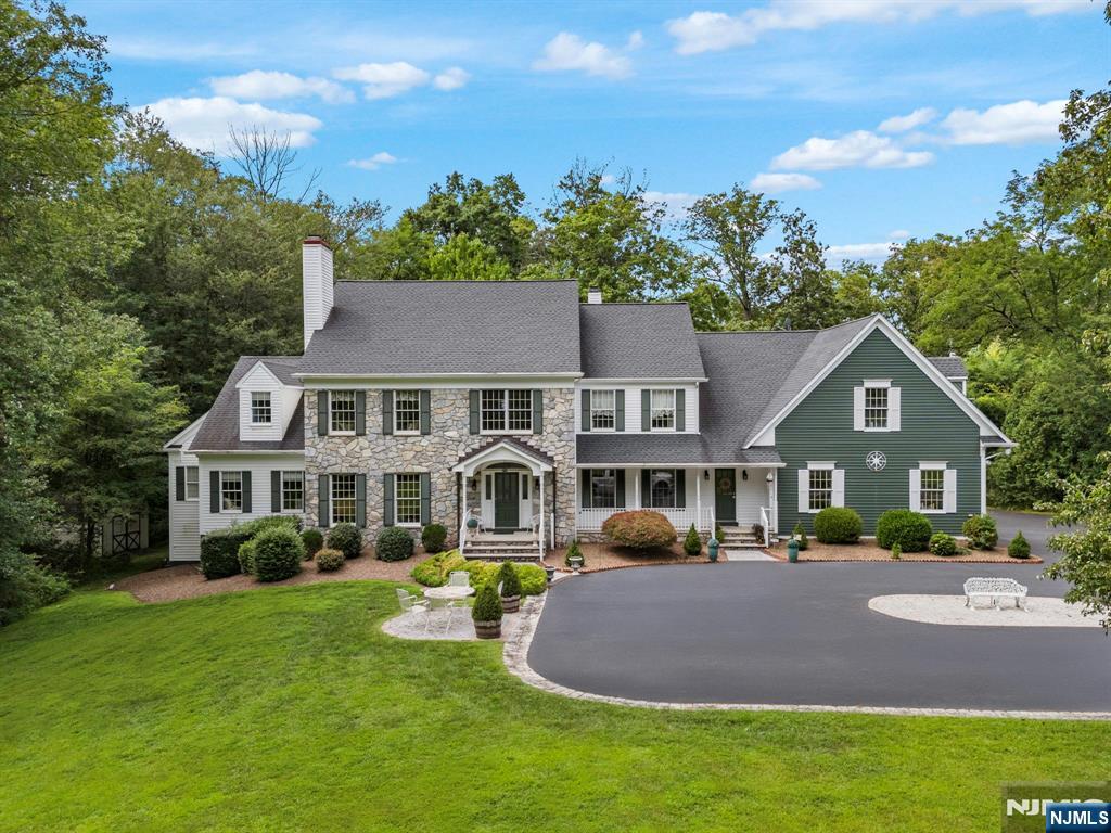 637 Jefferson Ave, Elizabeth City, NJ, 07201-1203