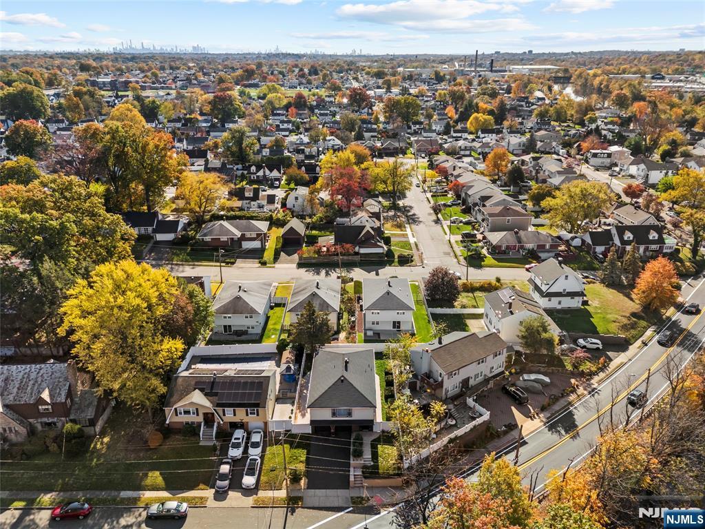 2 Elmwood Terrace - Photo 2