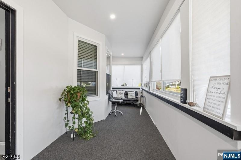 106 W Gibbons Street - Photo 3