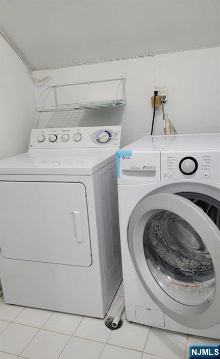 40 Meadowview Court, Leonia, NJ, 07605