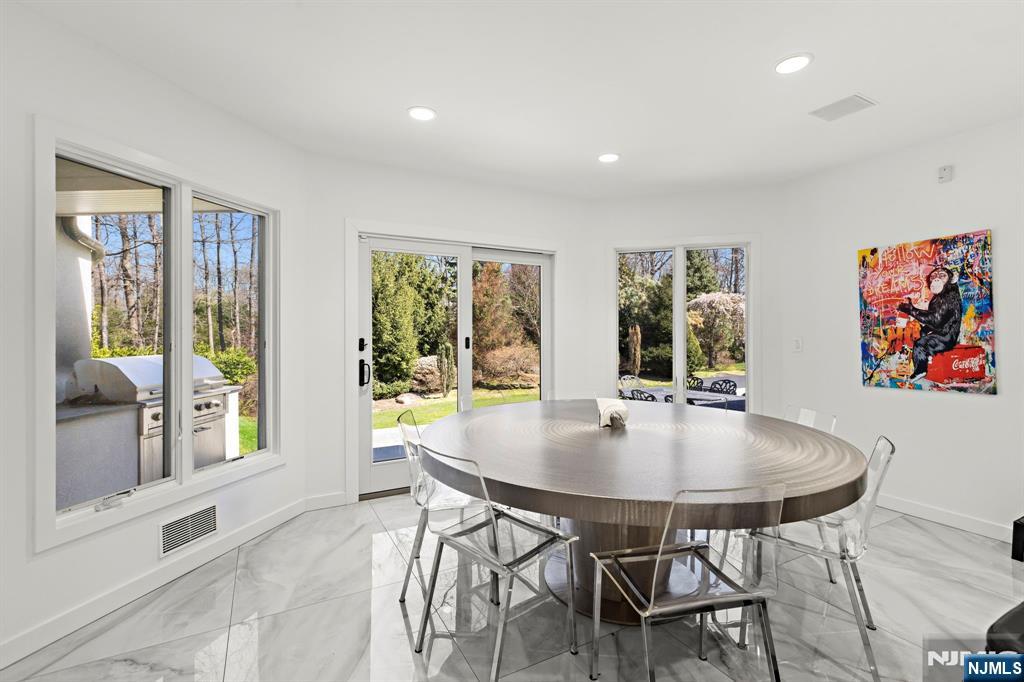 425 Highview Road
