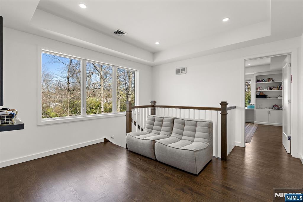 425 Highview Road