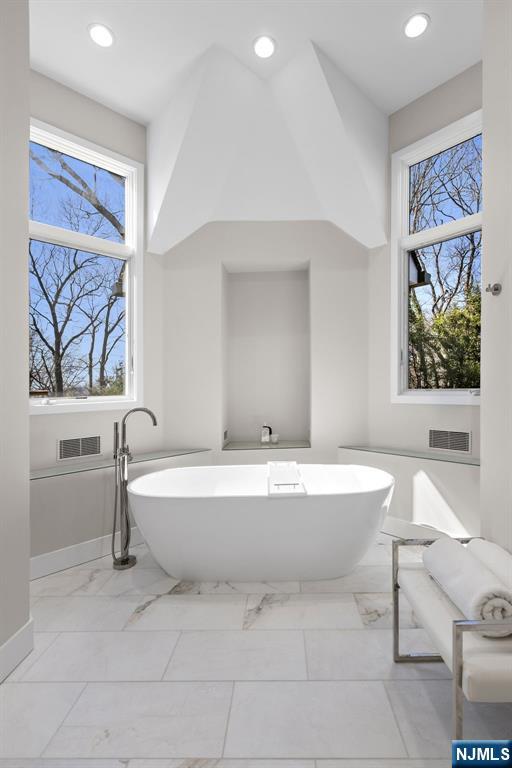 425 Highview Road