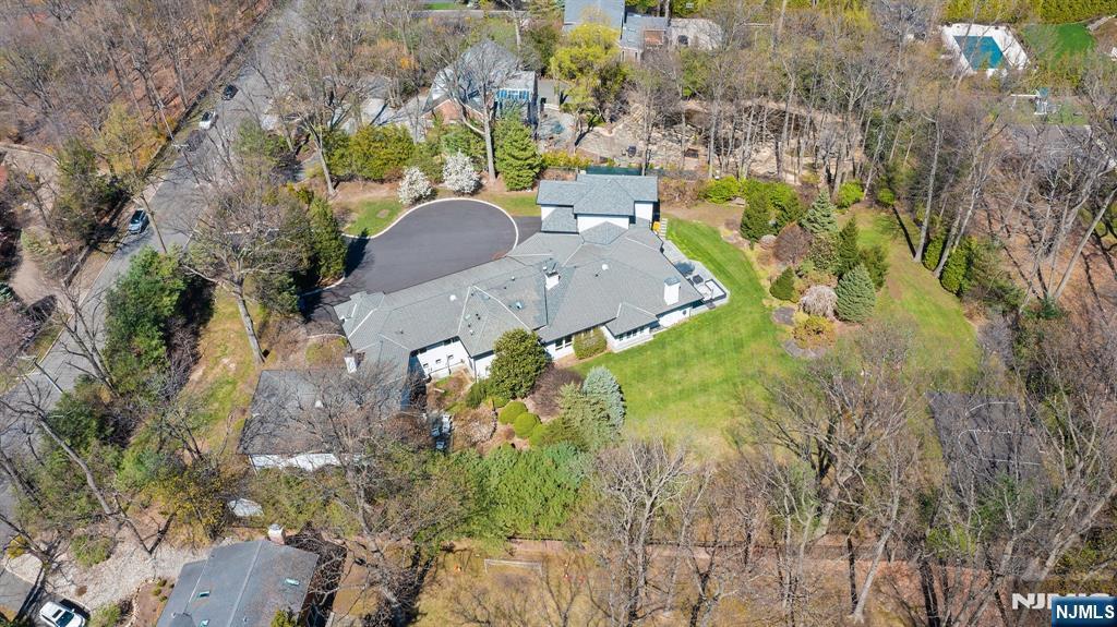 425 Highview Road