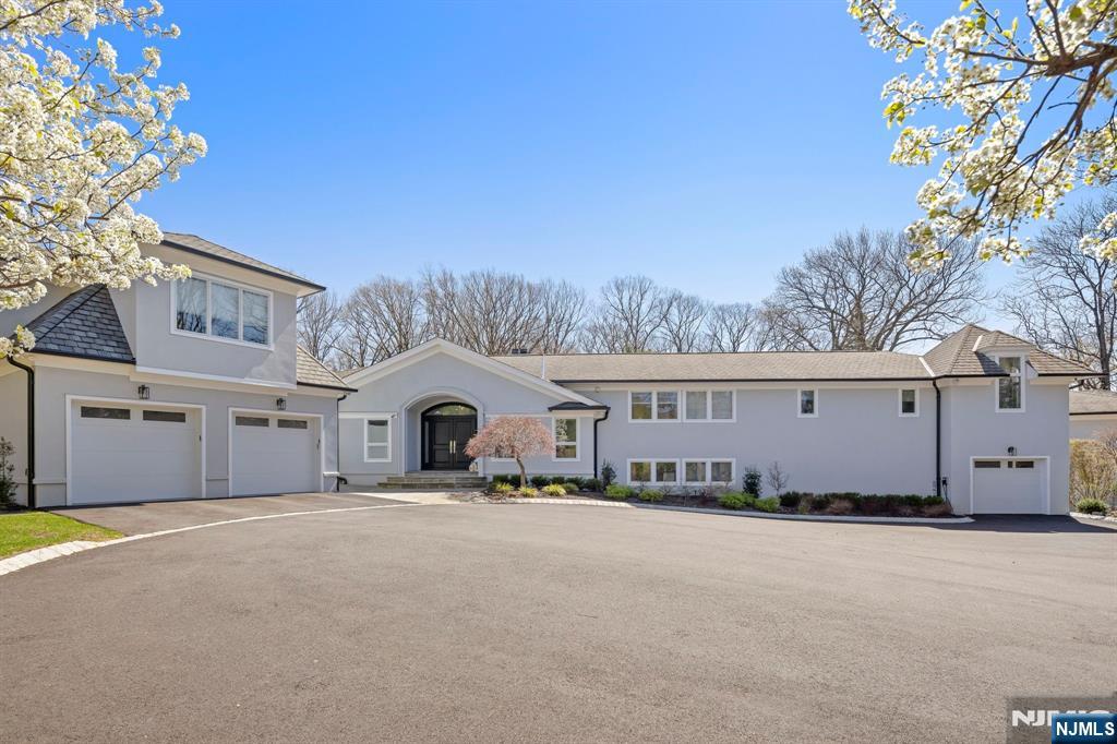 425 Highview Road