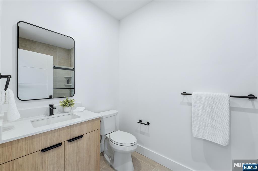 9-11 E Passaic, #203, Hackensack, NJ 07601 Listing Photo  7