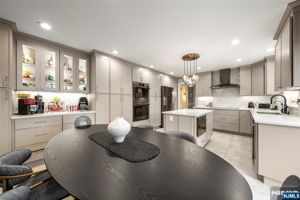 639 Pawnee Lane - Photo 3