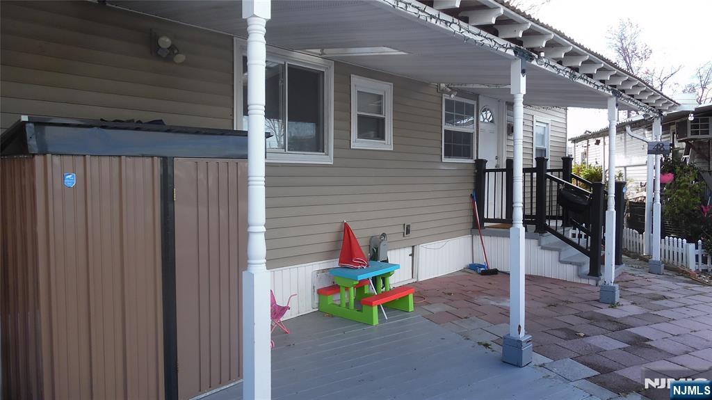 48 Helen Drive - Photo 3