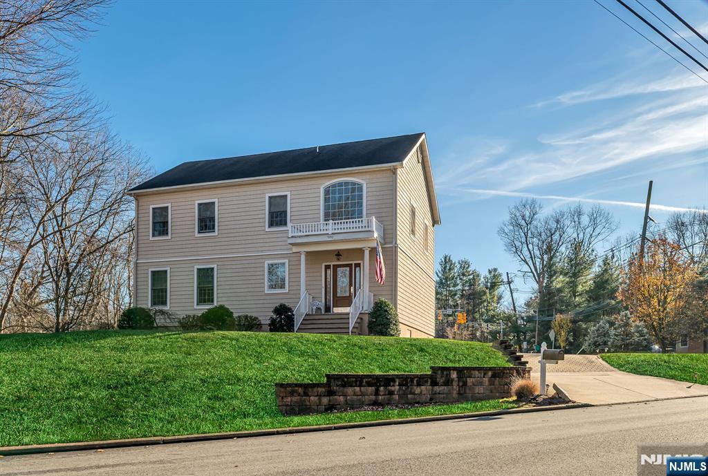 500 Blue Hill Terrace