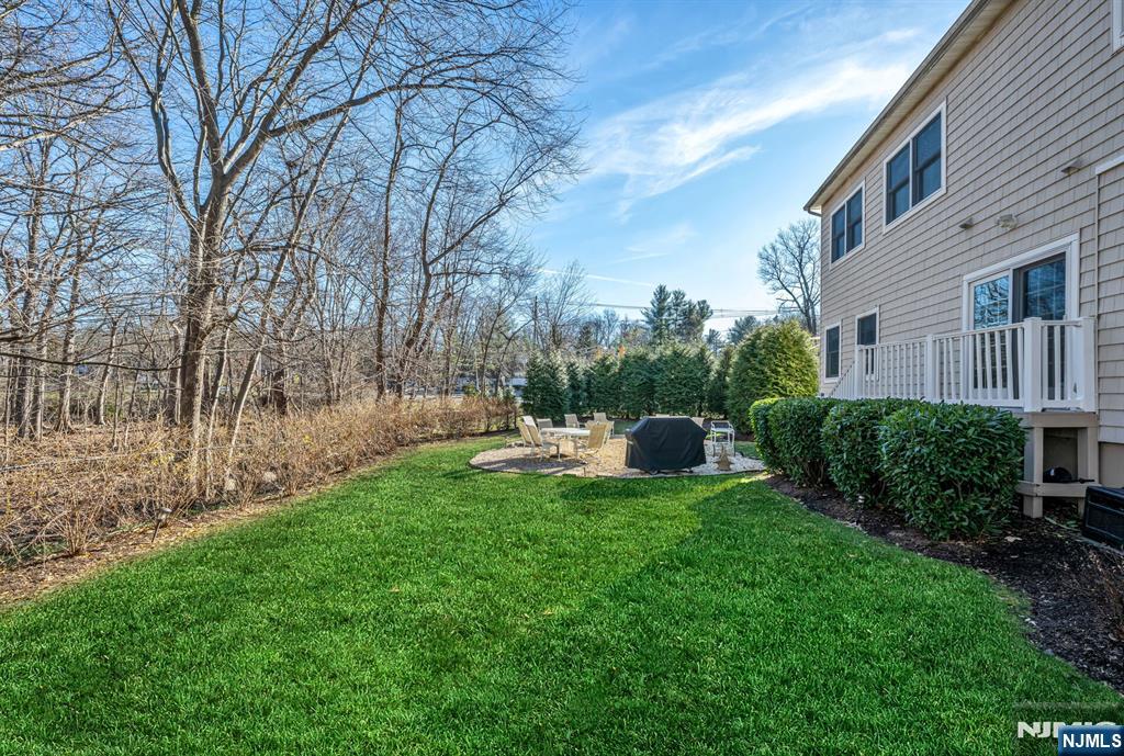 500 Blue Hill Terrace — photo 43