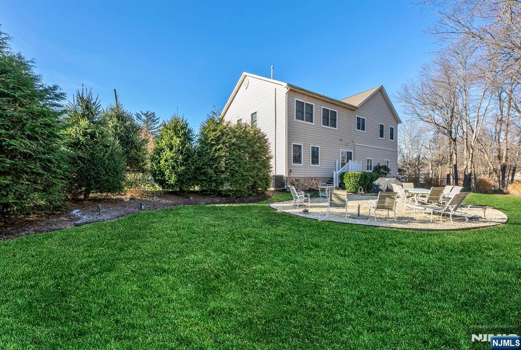 Homes for sale in Franklin Lakes, NJ | 500 Blue Hill Ter, Franklin Lakes, NJ 07417 | MLS# 25041486