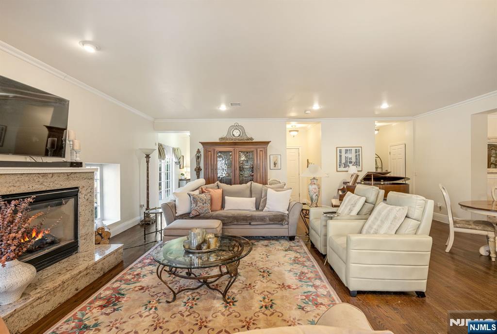 500 Blue Hill Terrace — photo 9