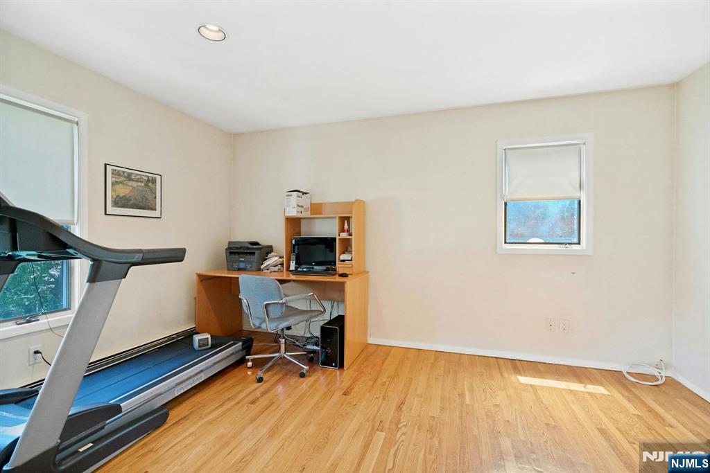 5-17 Philip Street — photo 17
