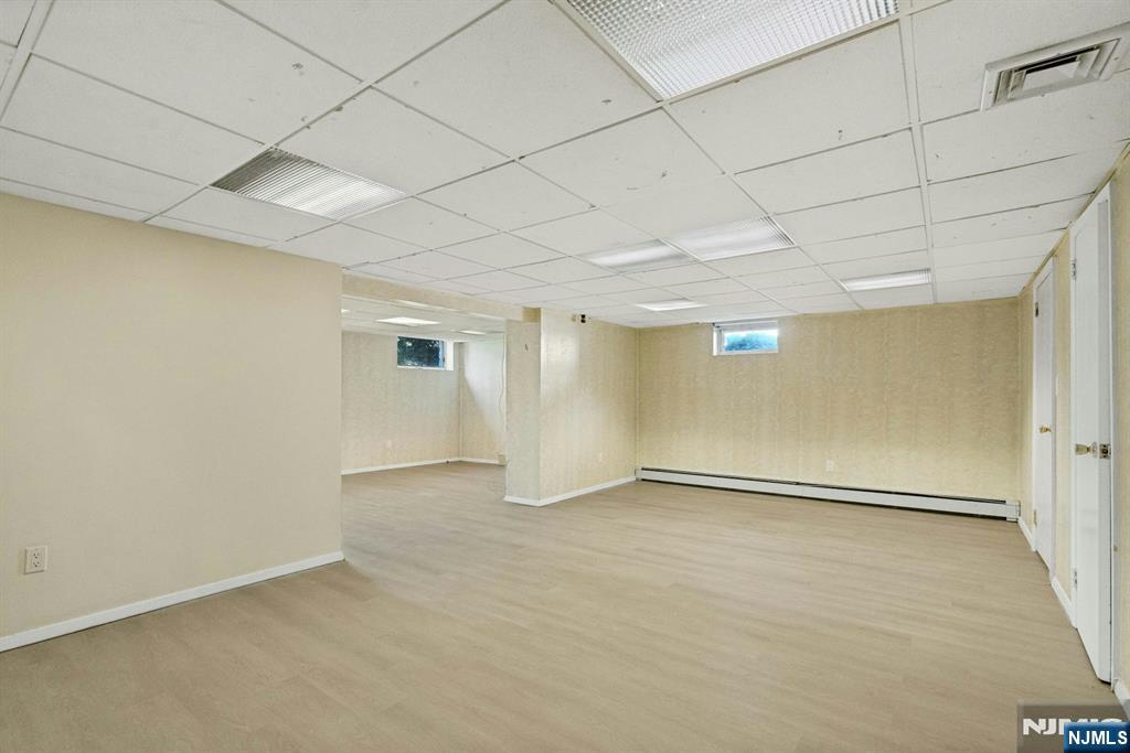 5-17 Philip Street — photo 28