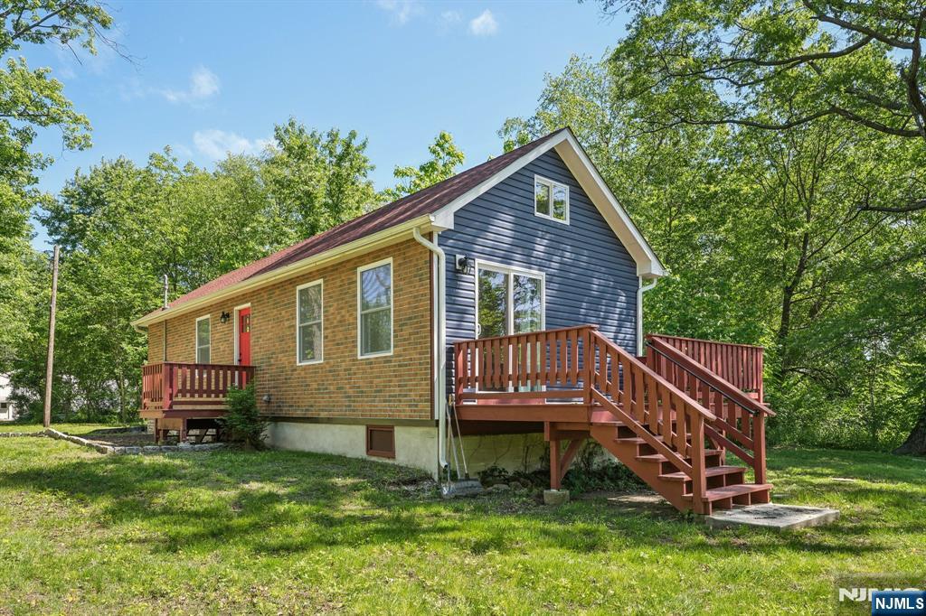 57 Riverlawn Drive - Photo 5