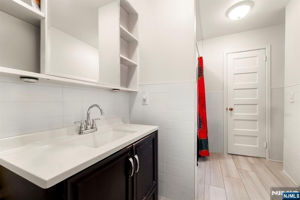 10 Almira Street - Photo 4