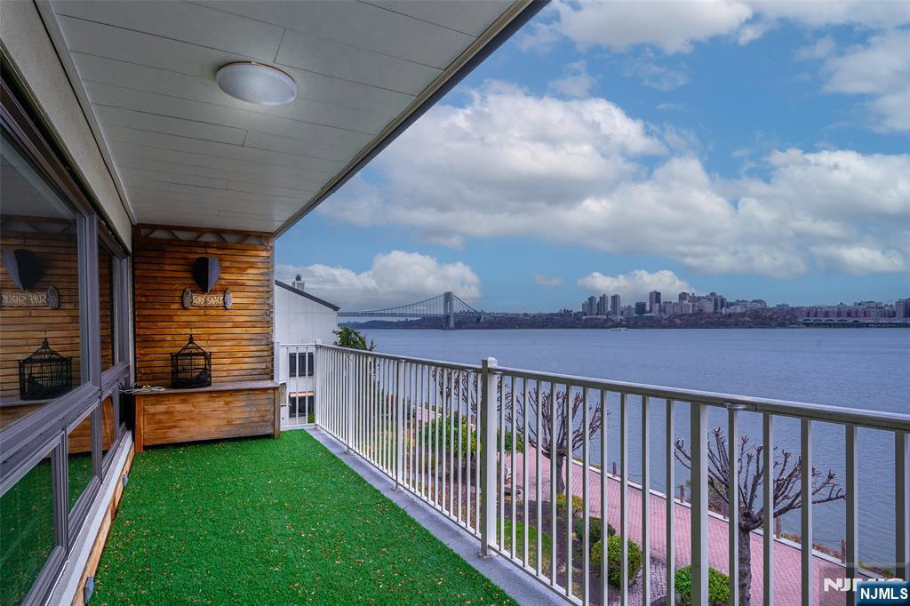 1225 River Road UNIT 7D, Edgewater, NJ, 07020