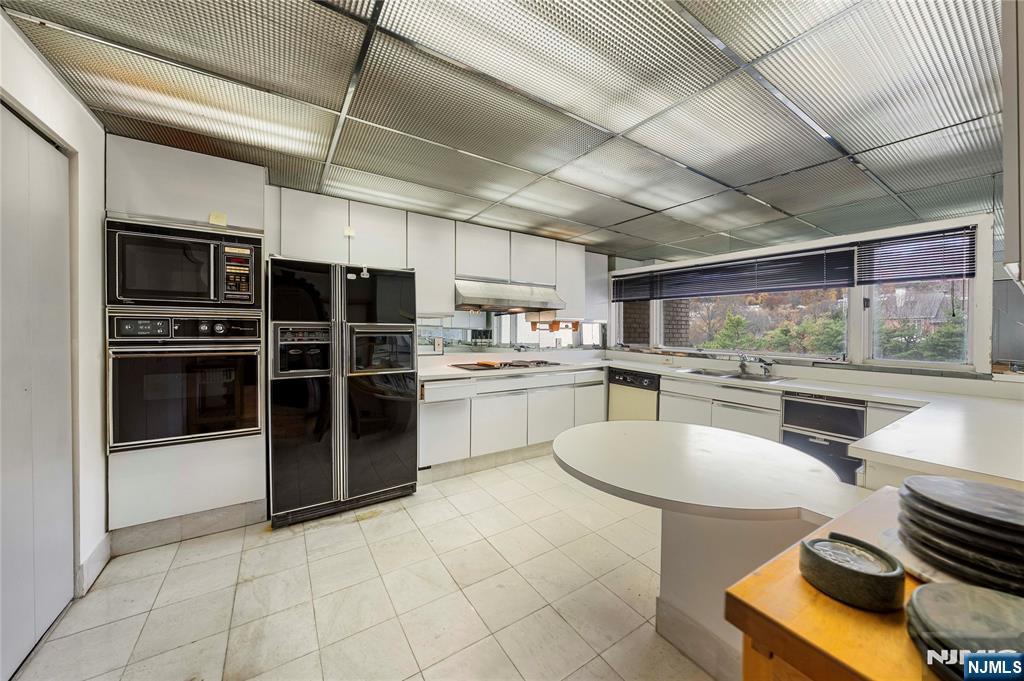 1225 River Road UNIT 7D, Edgewater, NJ, 07020