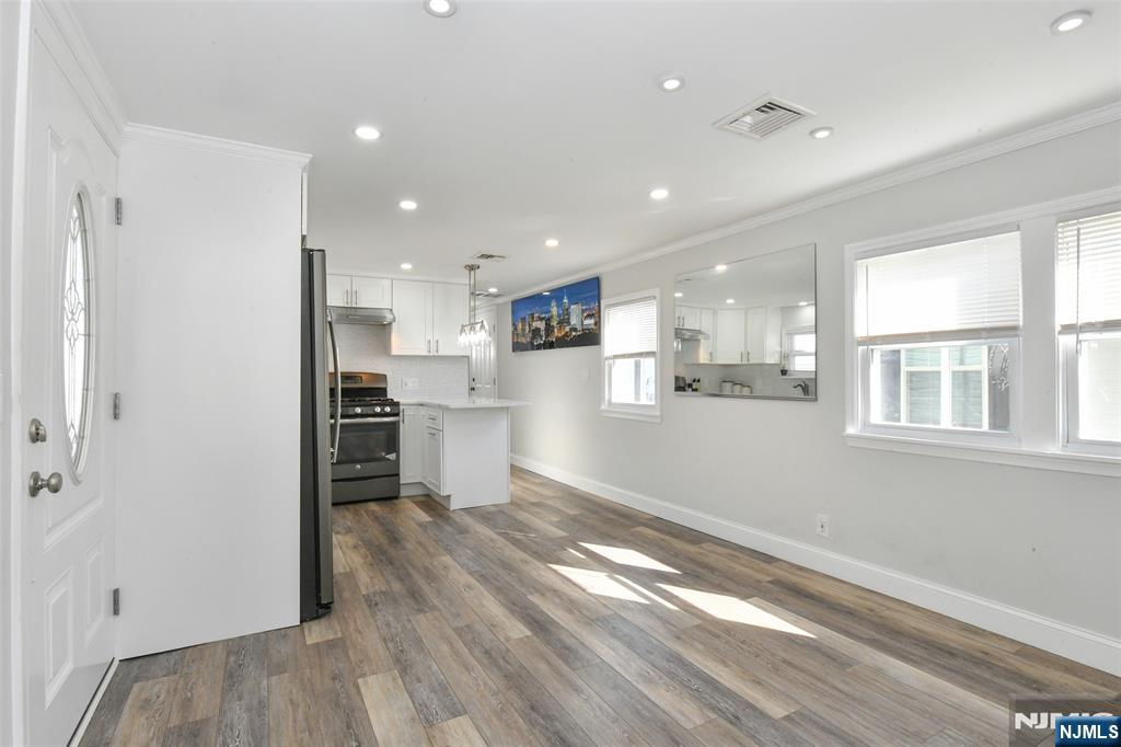 34 Helen Drive - Photo 4