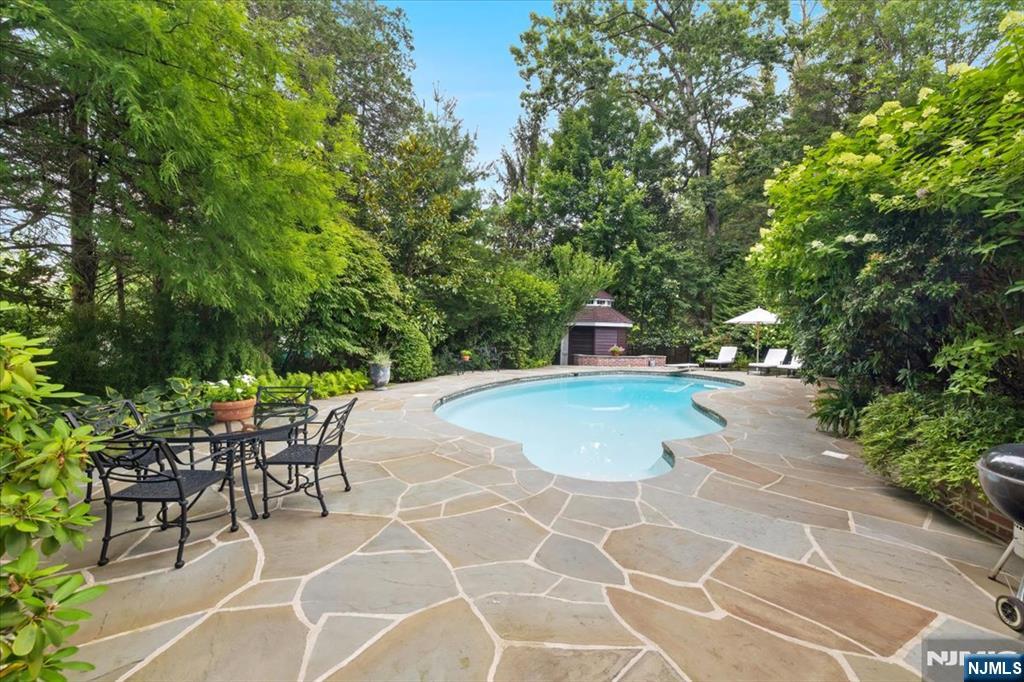 200 Lincoln Street - Photo 5