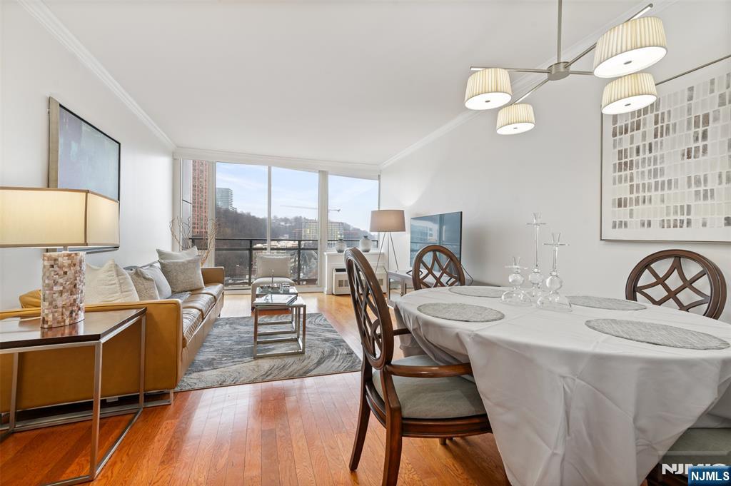 1017 Hudson Park 1017 - Photo 3