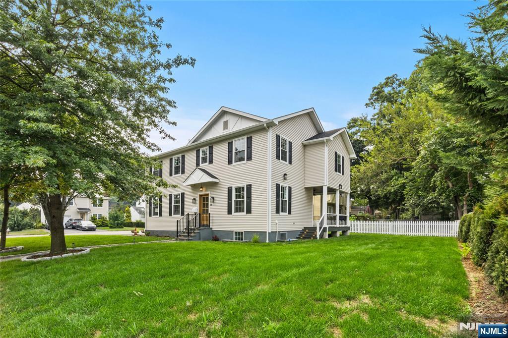 520 Lafayette Avenue, Wyckoff, NJ, 07481