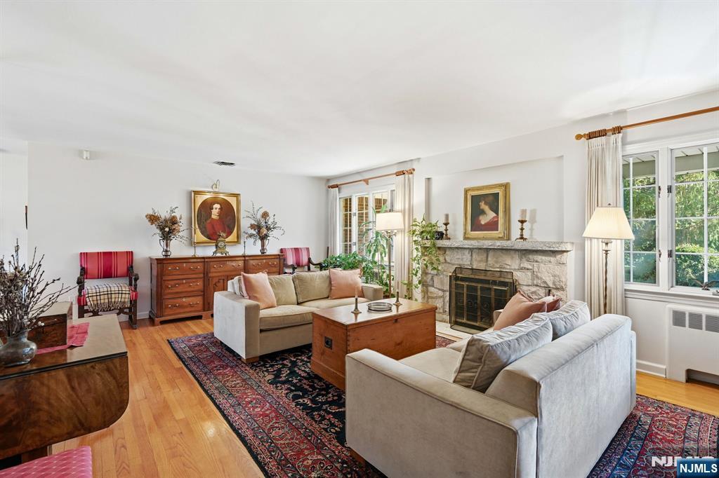 Homes for sale in Park Ridge, NJ | 50 S 5Th St, Park Ridge, NJ 07656 | MLS# 25041854