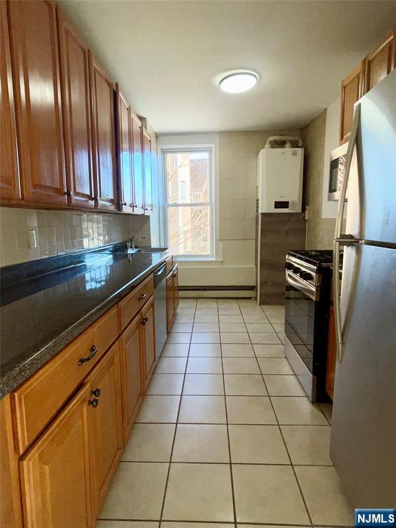 10 Hilliard Avenue 4 - Photo 3