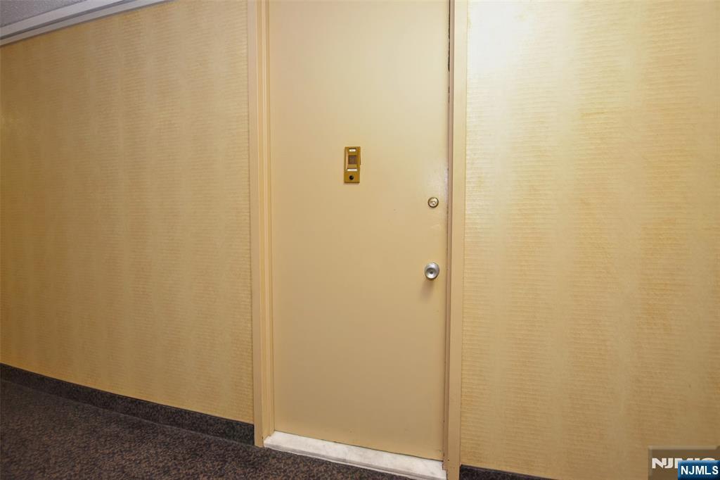 555 North 8N - Photo 4