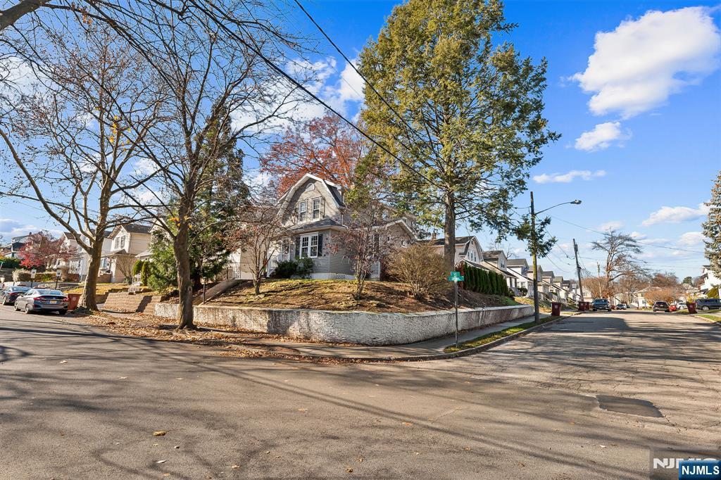 71 Spring Street, Nutley, NJ, 07110