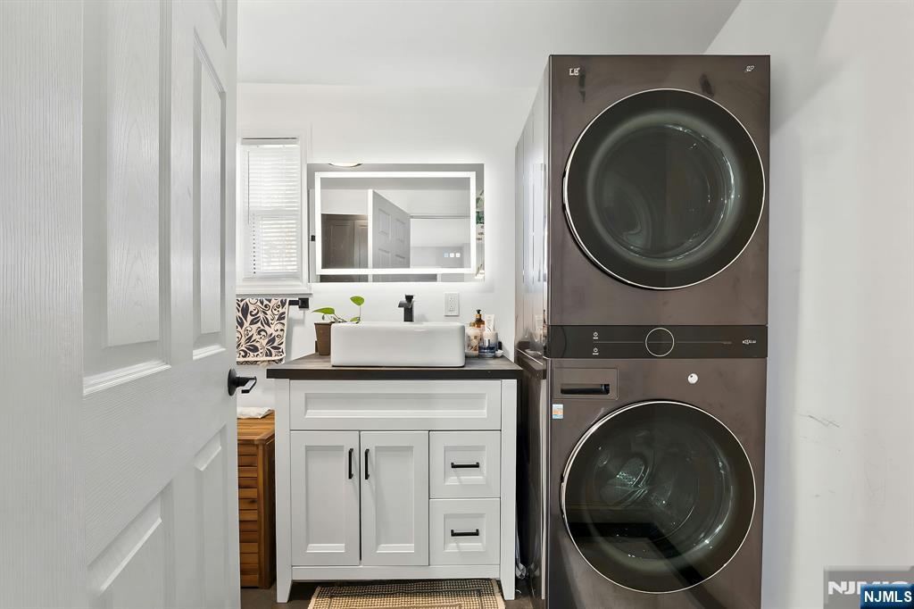 71 Spring Street, Nutley, NJ, 07110