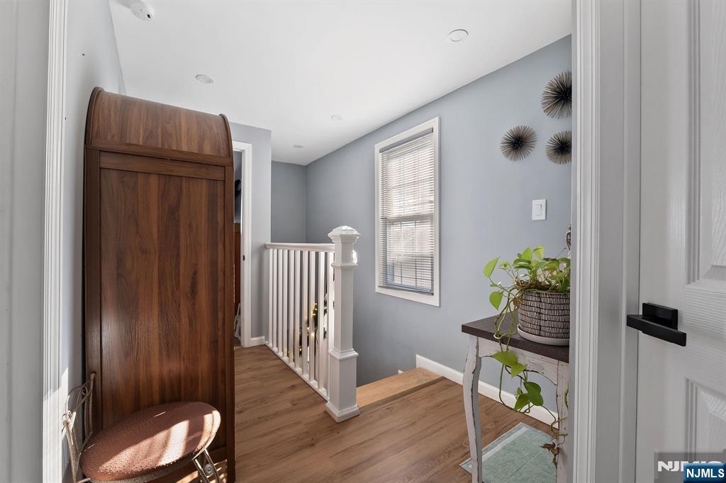 71 Spring Street, Nutley, NJ, 07110