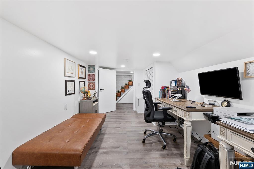 71 Spring Street, Nutley, NJ, 07110