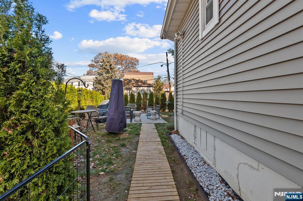 71 Spring Street, Nutley, NJ, 07110