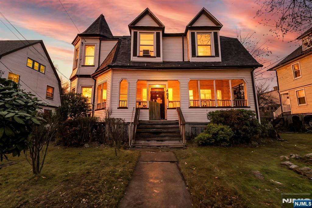 467 Fairview Avenue - Photo 1