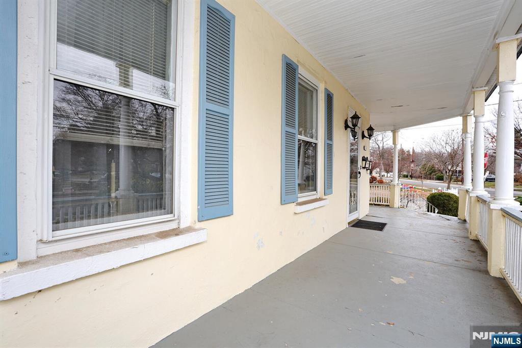 116 7th Avenue - Photo 5