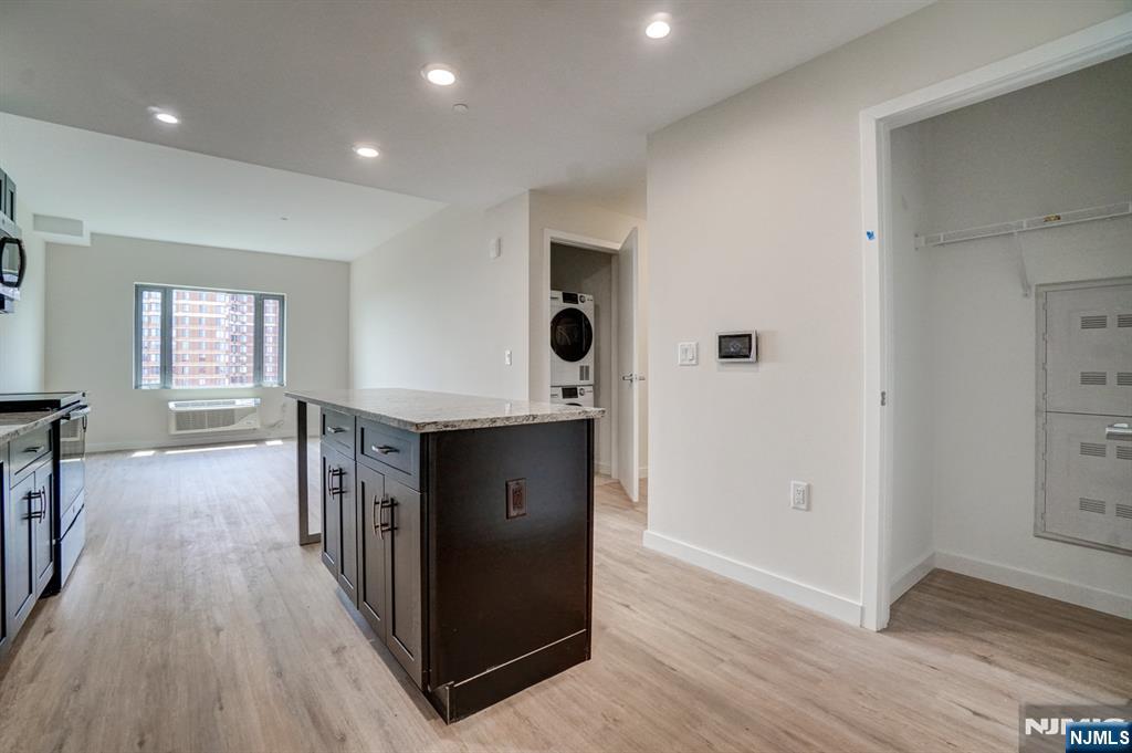 69 Main Street 1502 - Photo 2