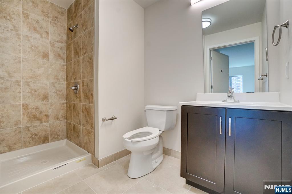 69 Main Street 1502 - Photo 12