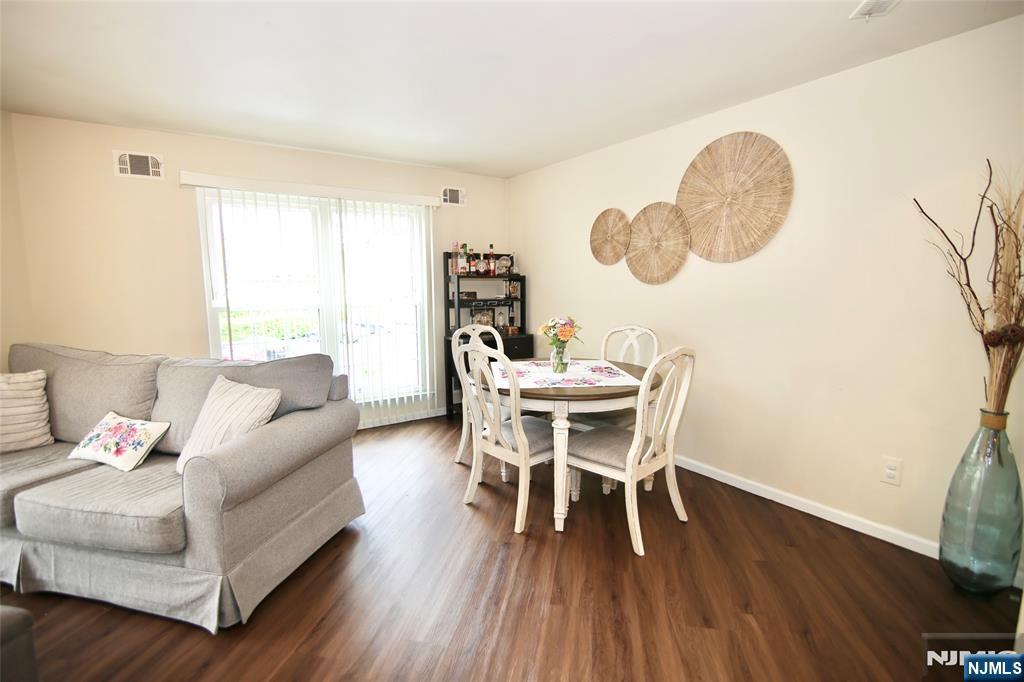 1480 Westgate Drive - Photo 4
