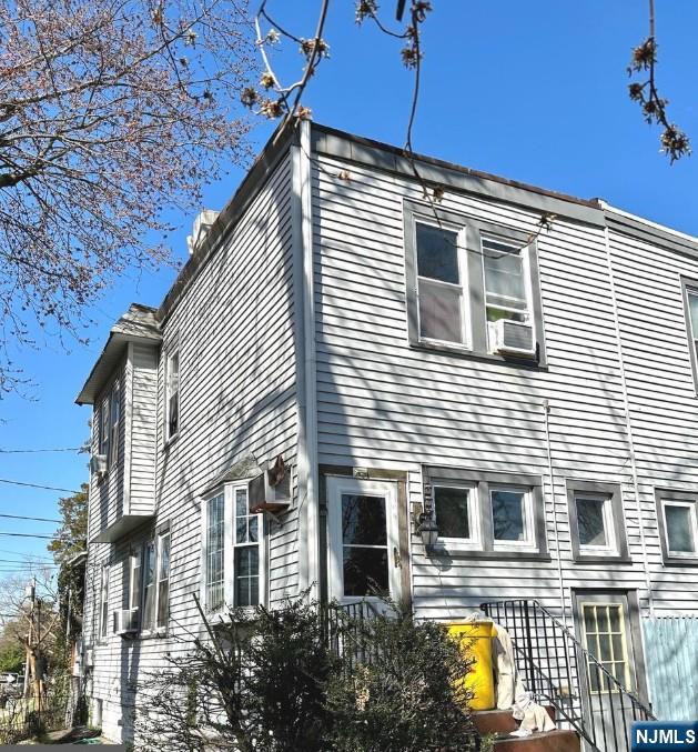 4566 Harding Road - Photo 3