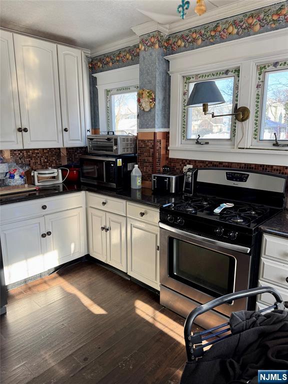 4566 Harding Road - Photo 4