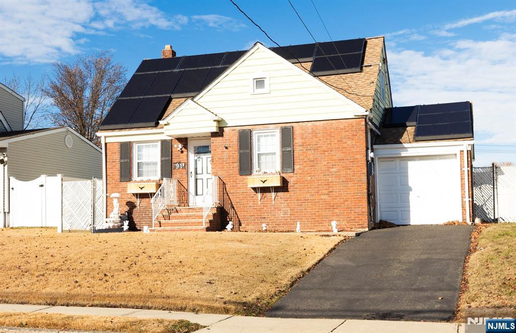 Homes for sale in Elmwood Park, NJ | 91 Birchwood Dr, Elmwood Park, NJ 07407 | MLS# 25042539