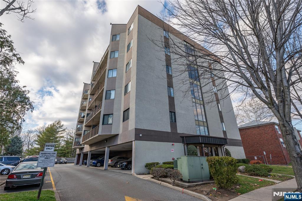 75 Union Street 5E - Photo 3