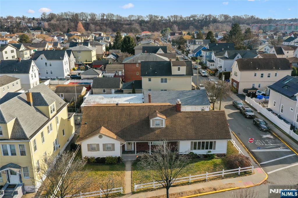 84 Locust Avenue
