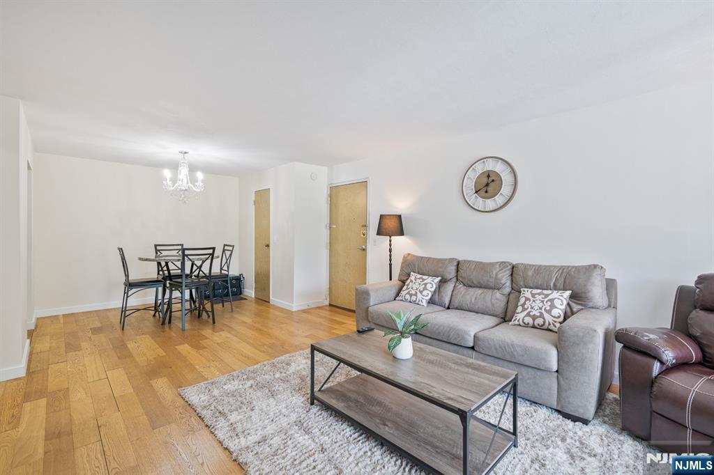 462C Liberty Street 312 - Photo 5