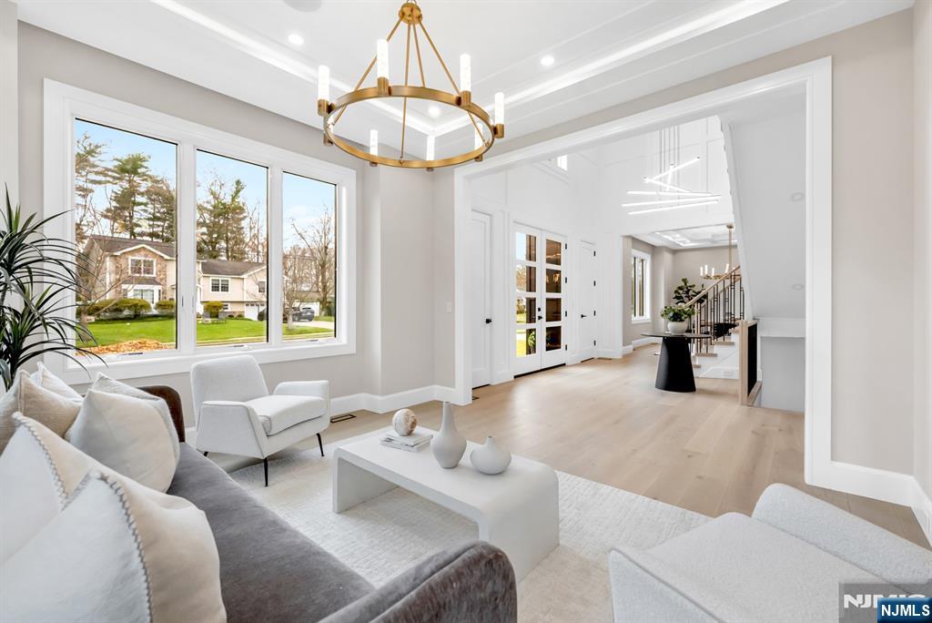 75 Susan Drive - Photo 5